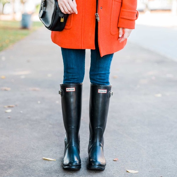 Hunter Shoes - Women's Hunter Original Tall Gloss Rain Boots in Black